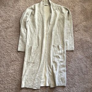 Aritzia Babaton Light Gray Knit Cardigan